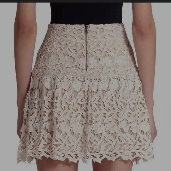 Alice & Olivia Cream Natural Jayce Mini Skirt - Picture 3 of 13
